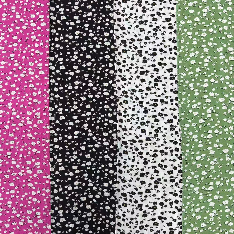 45S tryckt rayontyg – liten blommig